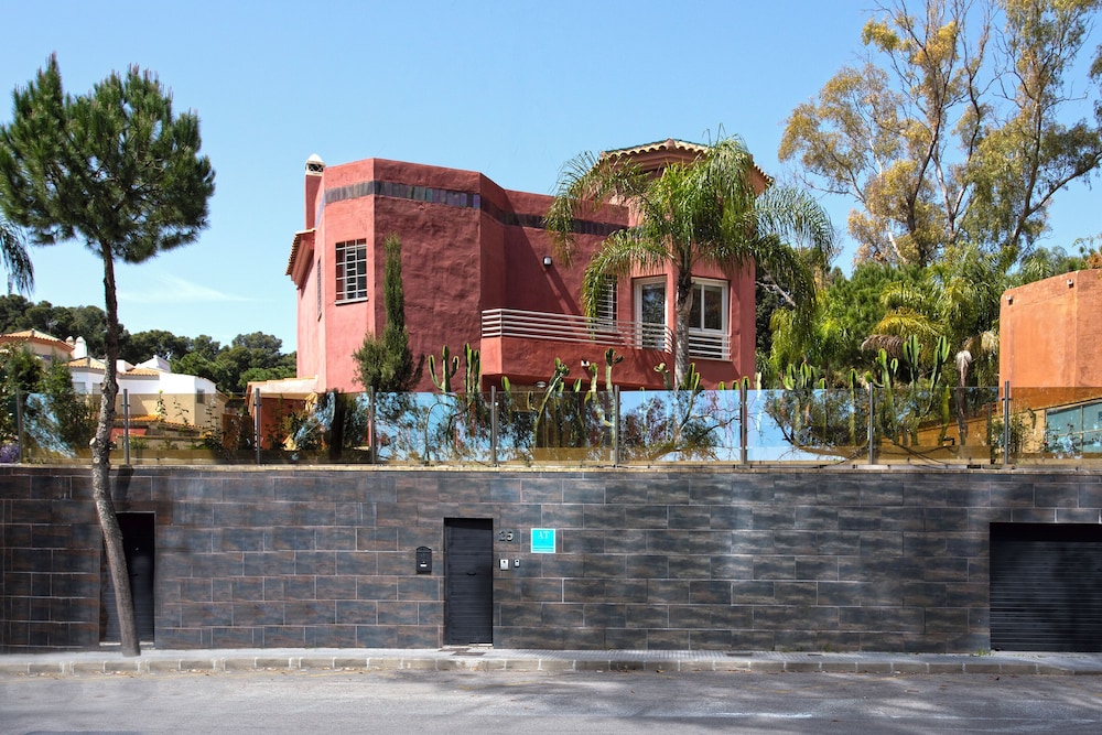 Sunstay Chalet La Colina Torremolinos