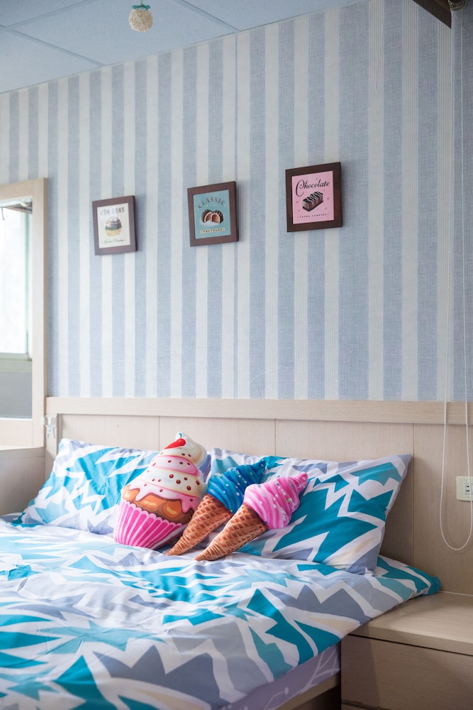 Cozy Room