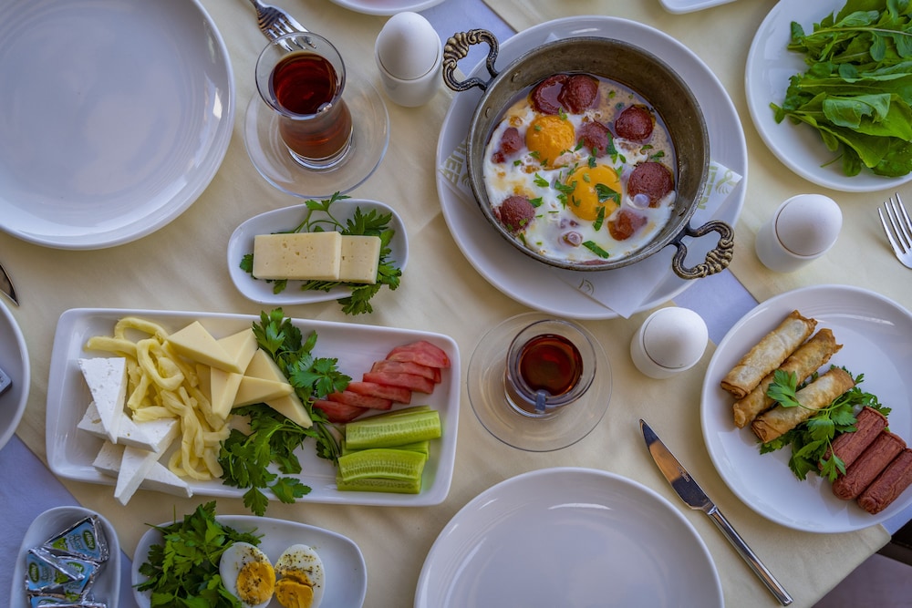 Queen Boutique Hotel - Image 52