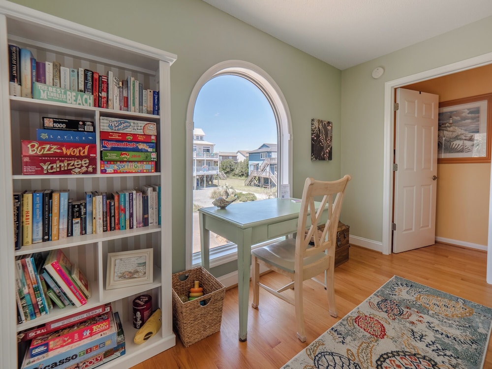 10,000 Reasons by Topsail Realty