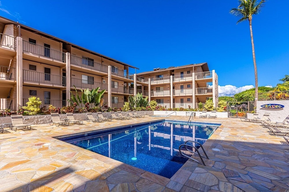 Kihei Ali'i Kai D108 2 Bedroom Condo