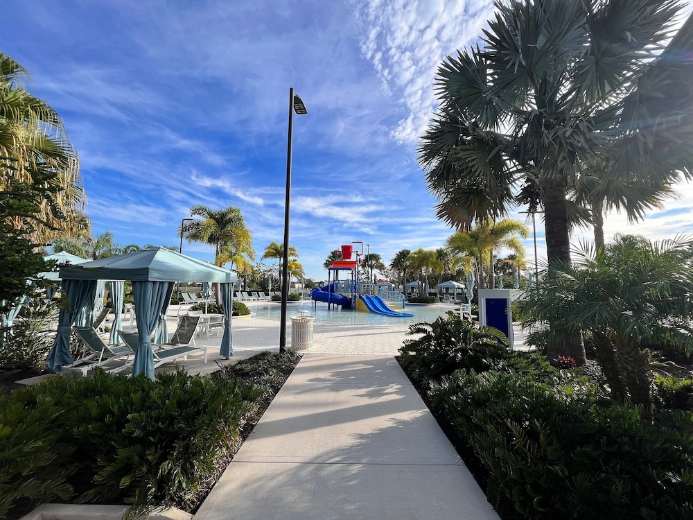 Solara Resort - Image 2