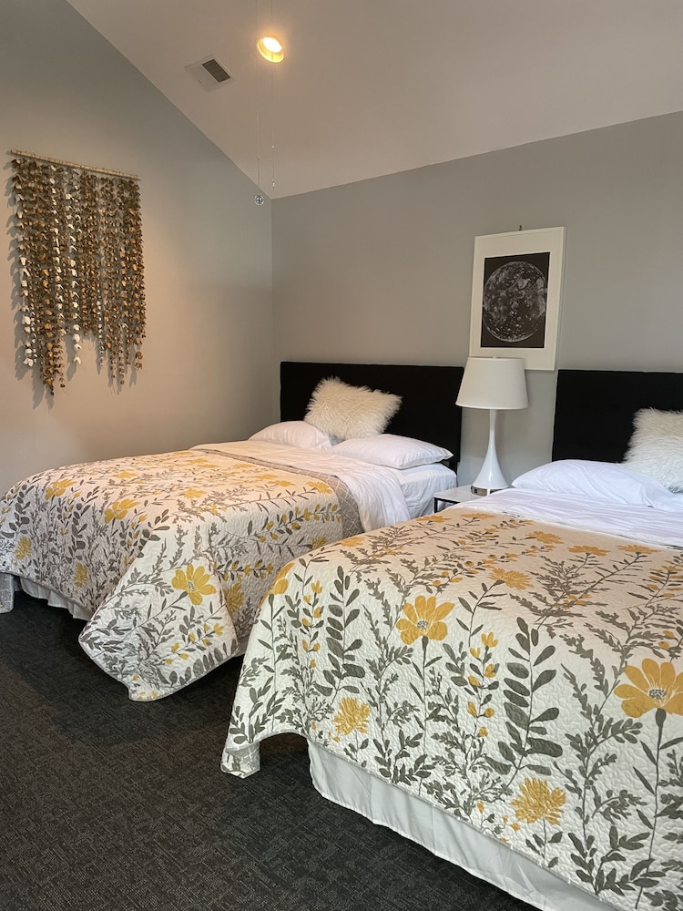 Blue Star Motel