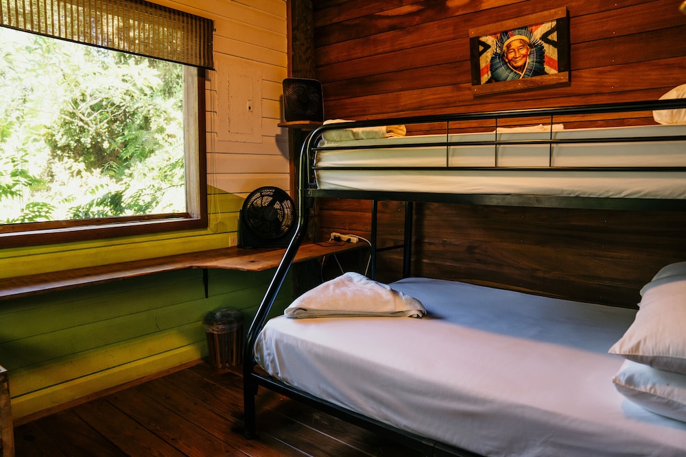 Bambuda Lodge - Hostel