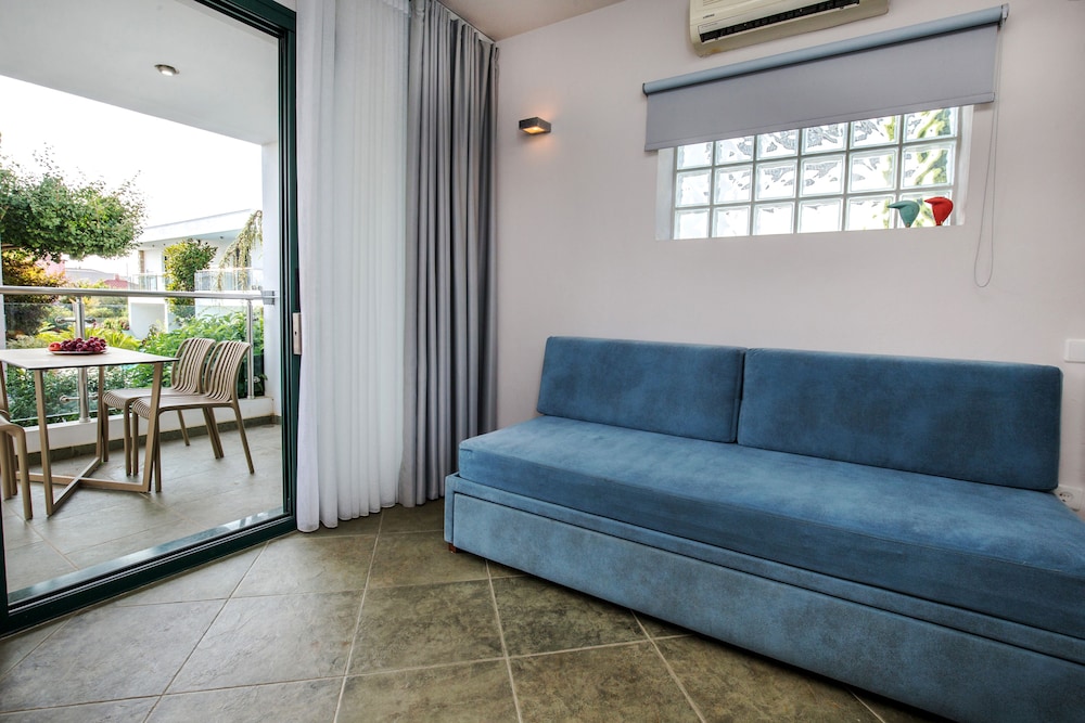 Village Esperia photo 4