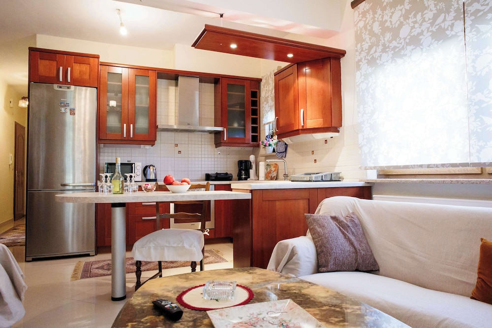 Anastasia s Kastoria Cozy Modern Garden Retreat
