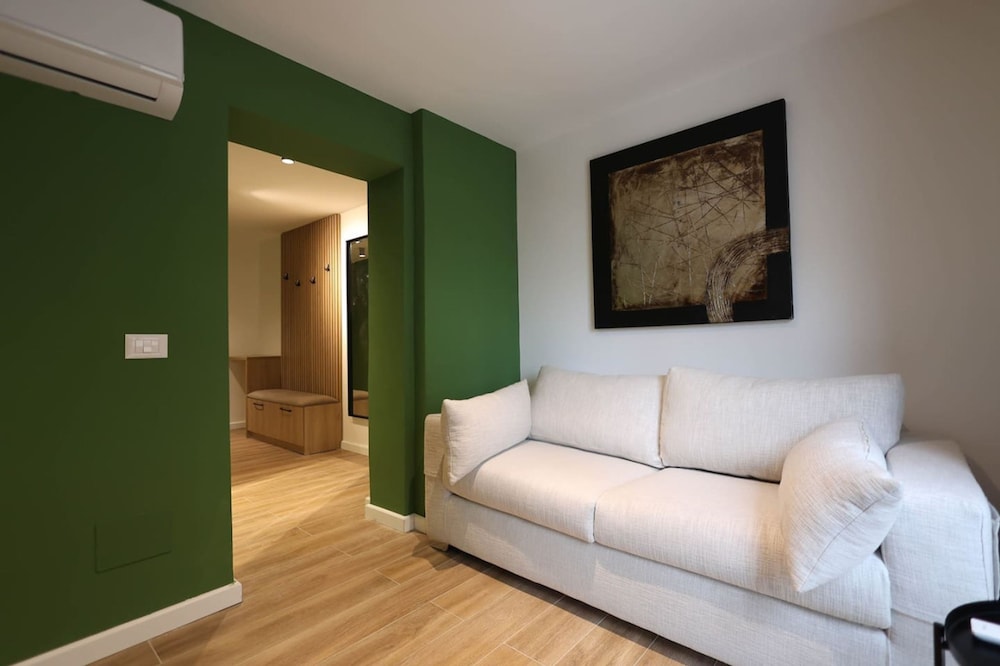 Grandstay Studios 103