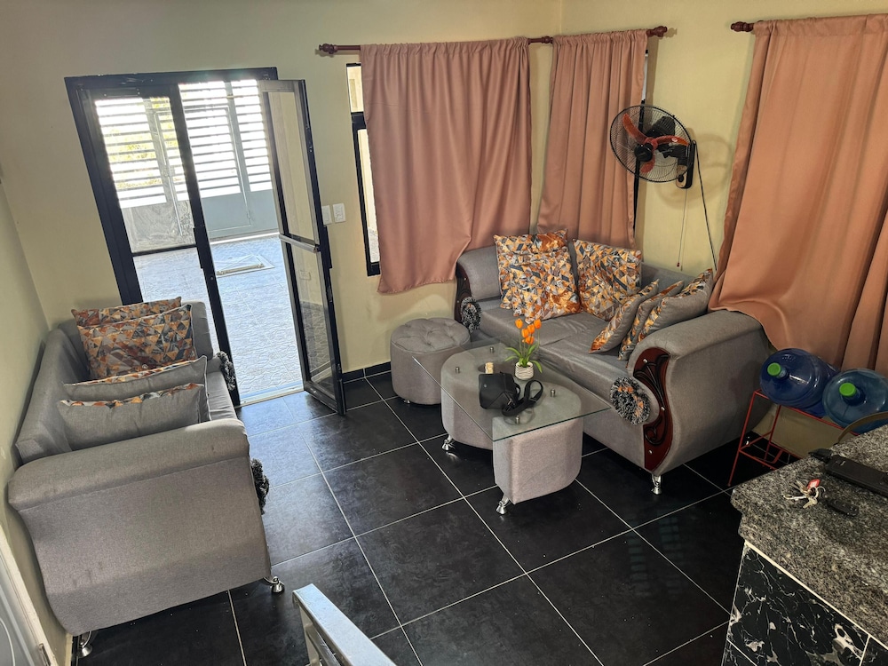Apartamentos Corniell