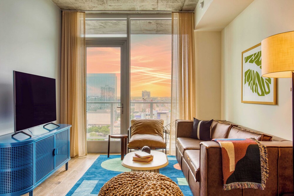 Sleeps 34! 11 Condos in New Austin High Rise w/ Rooftop Pool, Gym, Yoga Studio