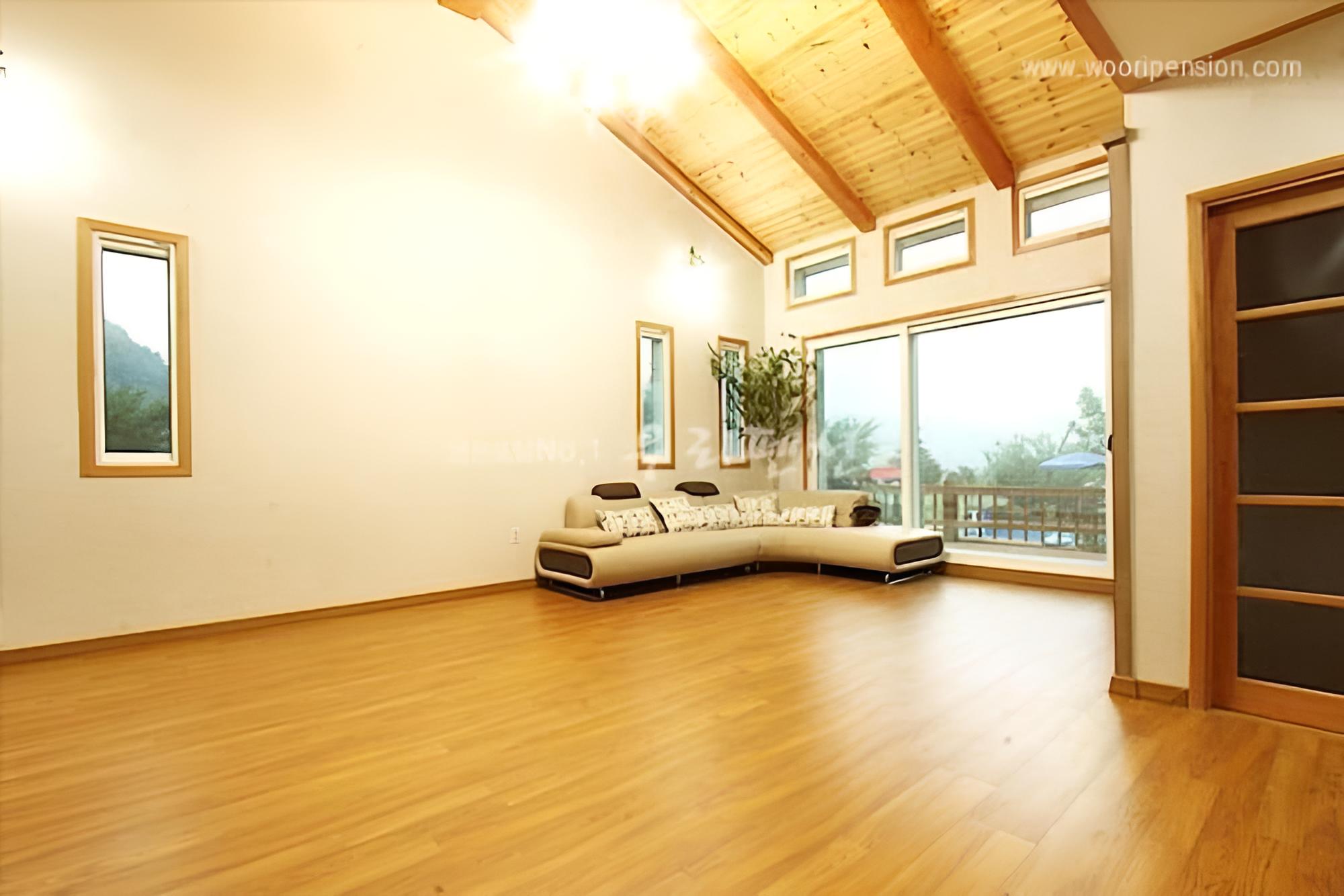 Yangpyeong Moegaram Pension