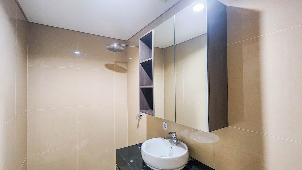 Spacious Combined 3BR Grand Sungkono Lagoon Apartment