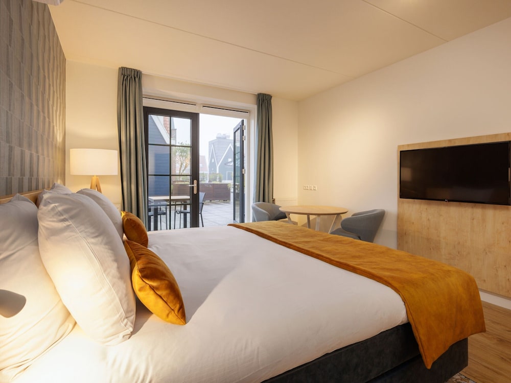 Nice Hotel Room Only 1 km From Volendam Centre, photo 10