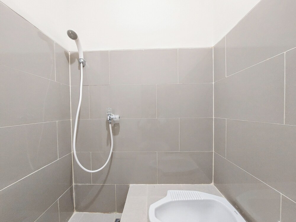 Serene And Comfort Living 3Br At Podomoro City Deli Medan Apartment