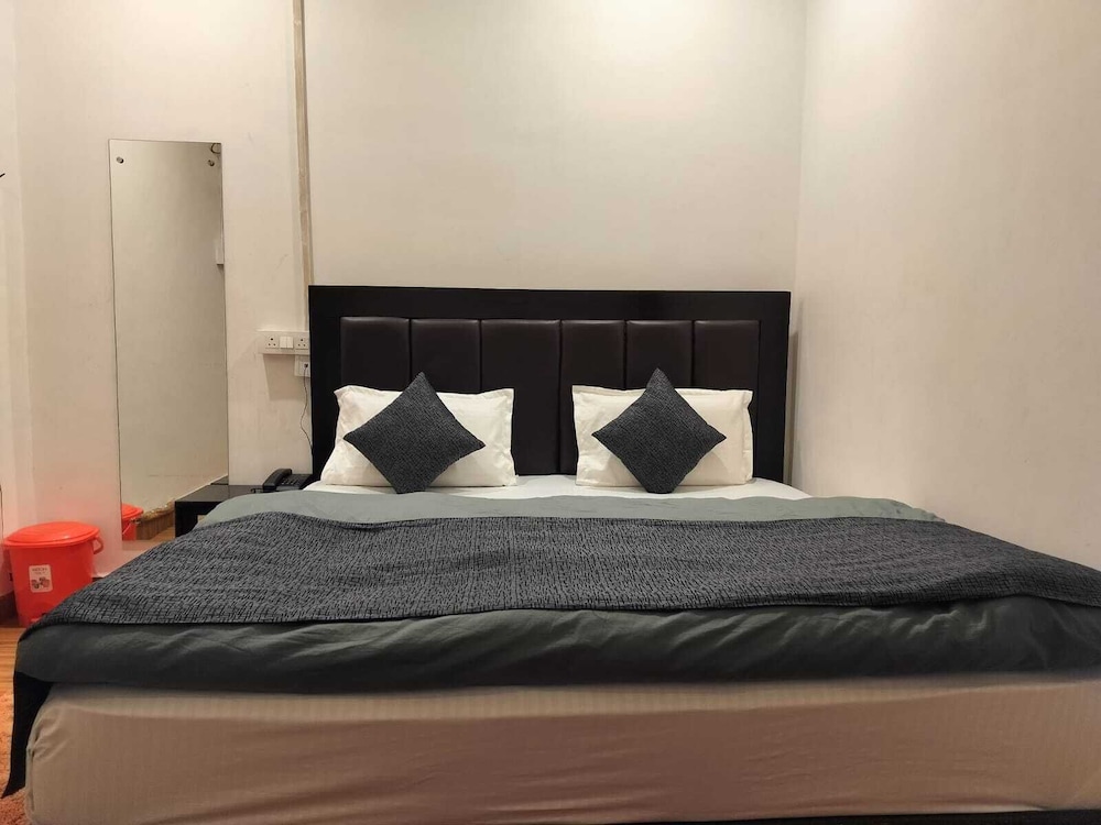 Kishan Home Stay
