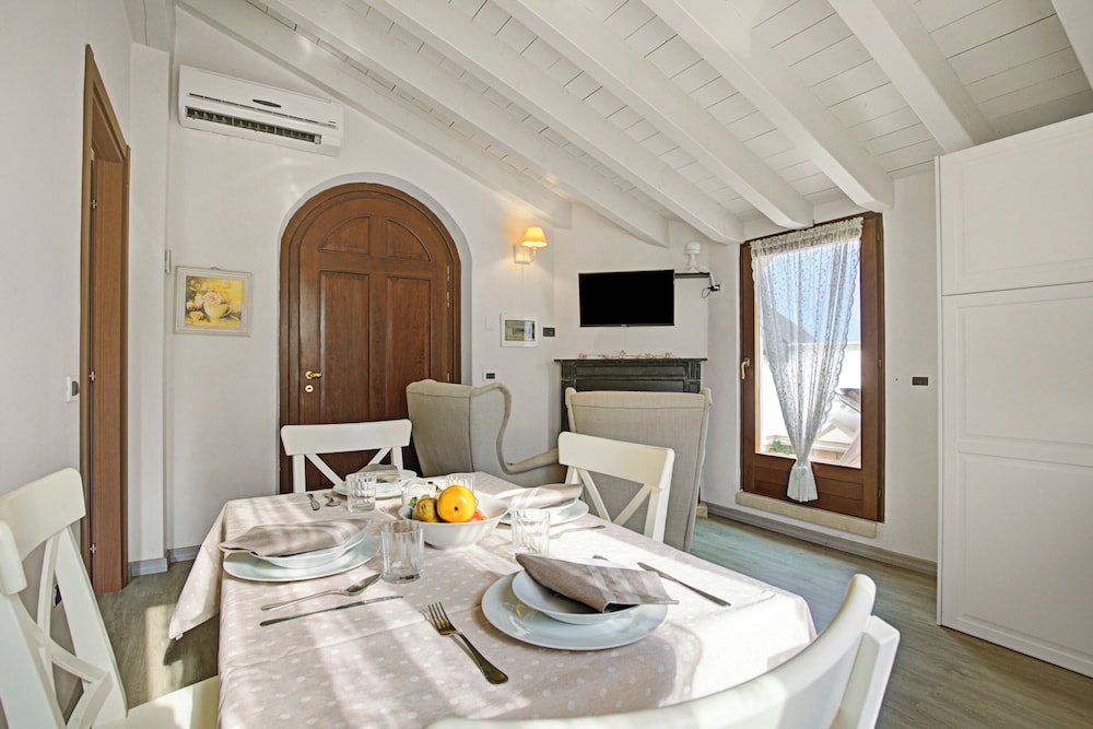 Cascina Crocelle Apartments