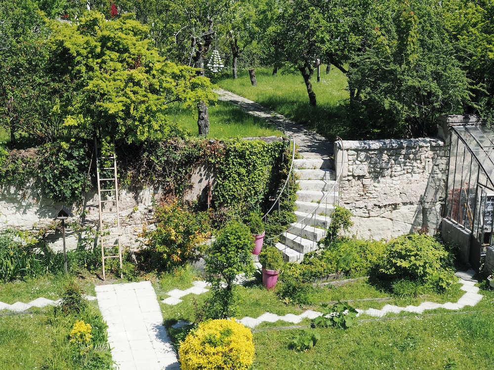 Le Jardin des Lys