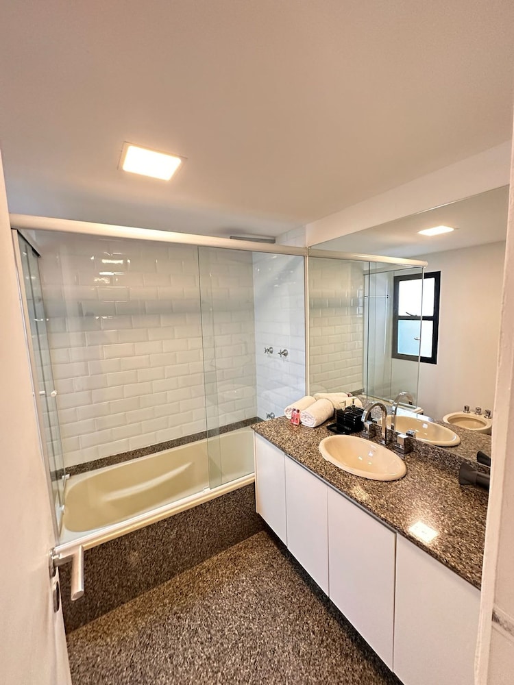 Urban Park Incredible 1 BDR Duplex in Bela Vista