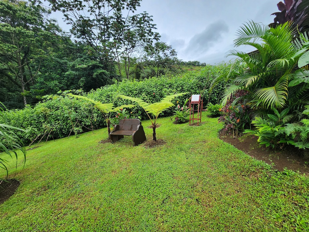 Cabañas Caeli, El Colibri, NEW La Fortuna Rainforest Cabin w Panoramic Views