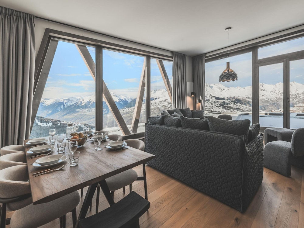 Apartment in Plan Peisey Near Paradiski Slopes