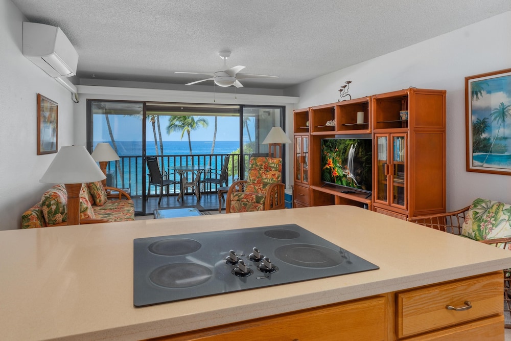 Big Island Kona Isle E32 1 Bedroom Condo