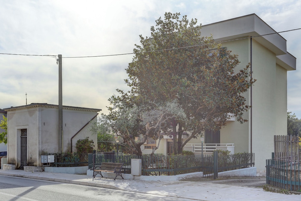 MatesHouse-La Cappelluccia byHomeAndMore
