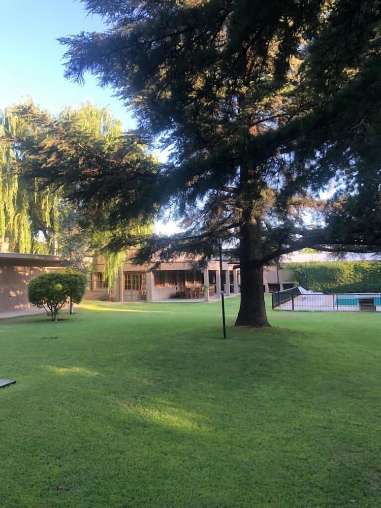 Posada Pinar de Besares