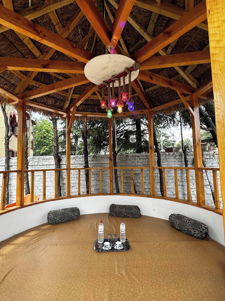 Dilan Residency Villa -5 Bedroom- Centrally Heated