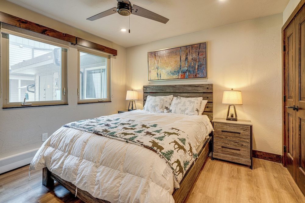 Walk to Slopes & Main St: Cozy Breckenridge Condo!