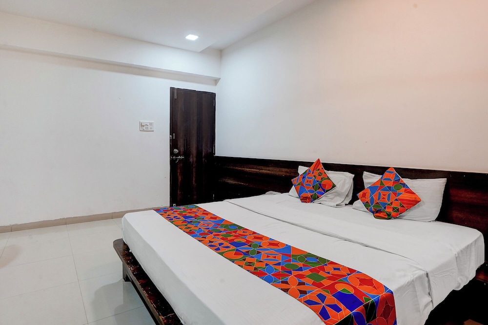 FabHotel Paradise Stay Inn