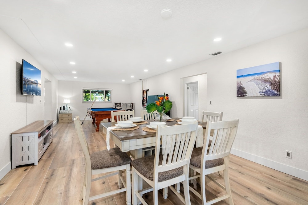 121 Atlantic Blvd