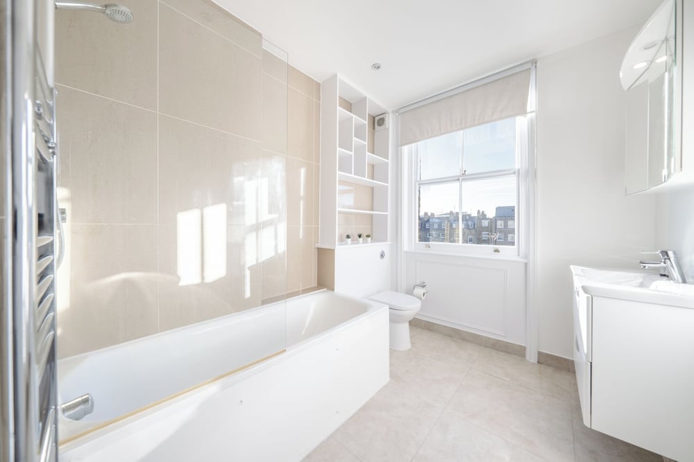 Hyde Park 3BR Retreat by Marble Arch