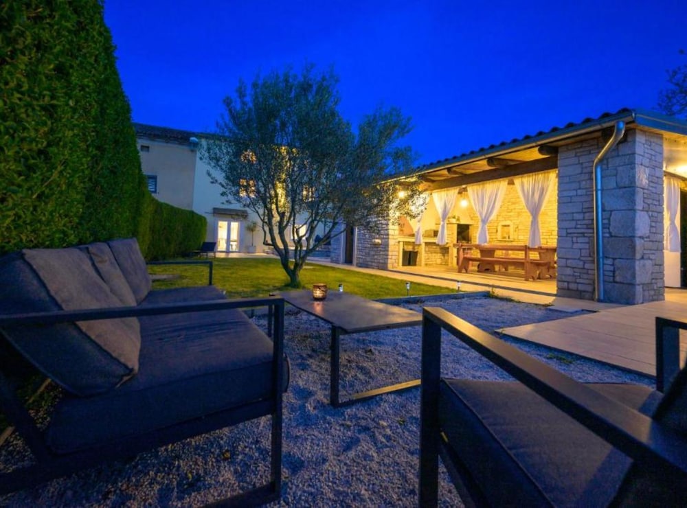 Villa Prestige Azinetti With Pool