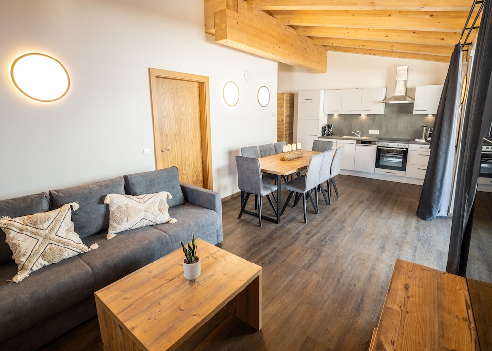 Penthouse in Katschberghohe Near Ski Slopes