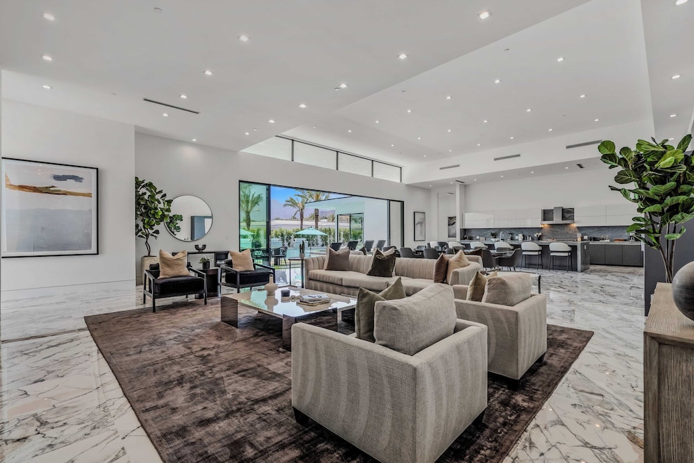 Sleeps 54 3 Luxury Villas w/ Pool + Spa, Pickleball Bravo by Avantstay