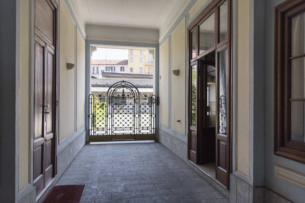 Bright & Cozy Flat near Navigli, Iulm, Tortona