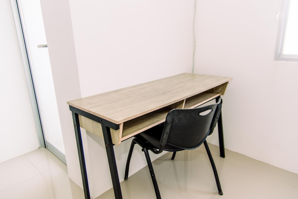 Cozy And Warm Studio At Urbantown Serpong Apartment view 2