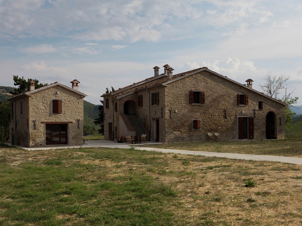 Belvilla by OYO Borgata Porpora Due view 2