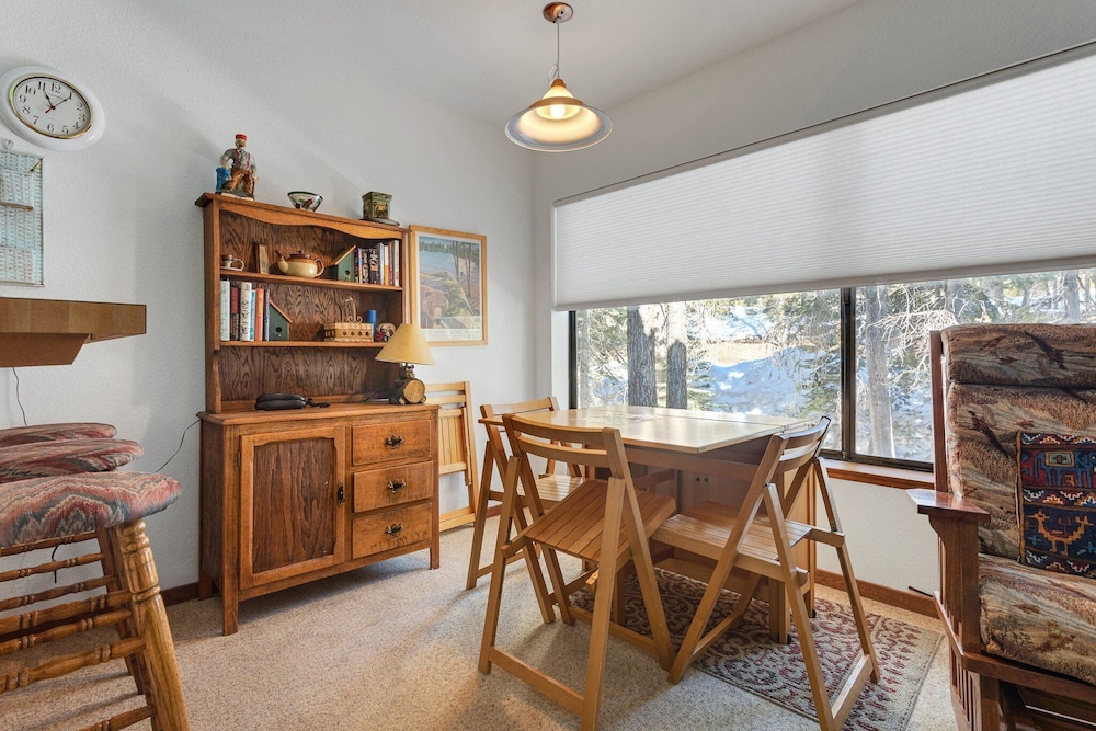 Bear Valley Vacation Condos by RedAwning