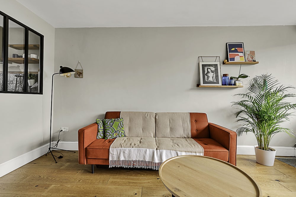 Cosy & Quiet Flat With Garden Close Central London