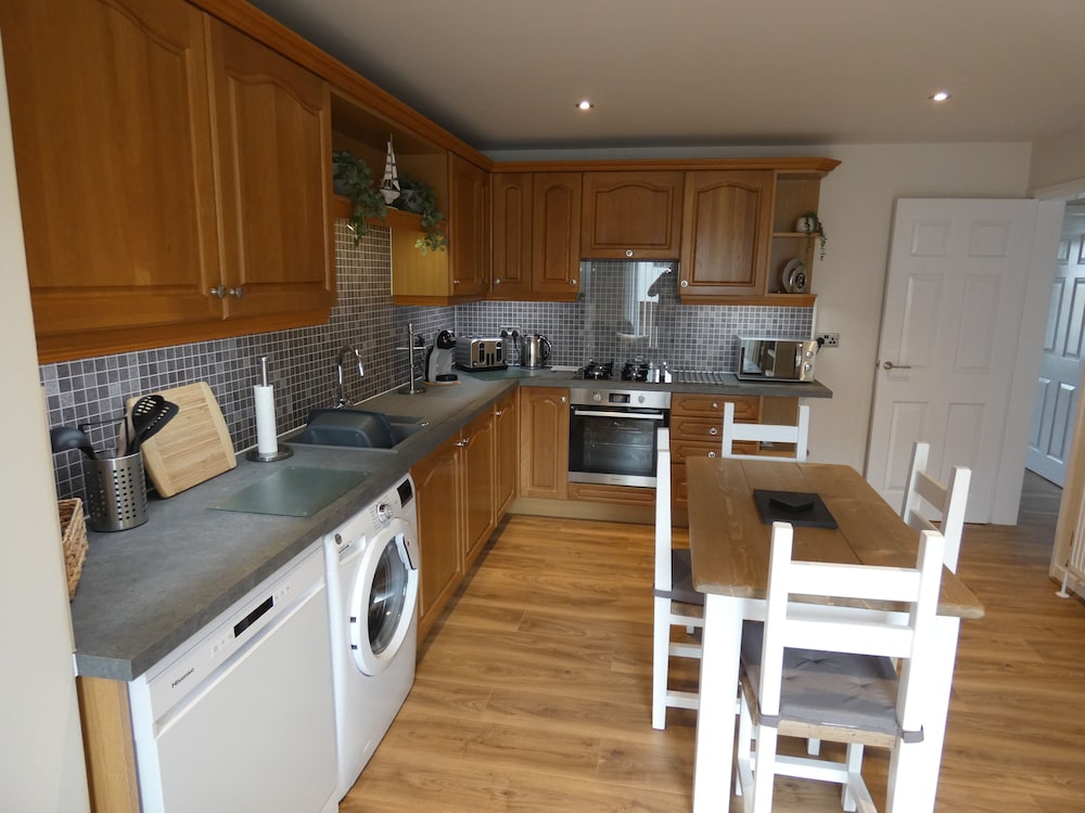 Flat 1, Sandridge Court