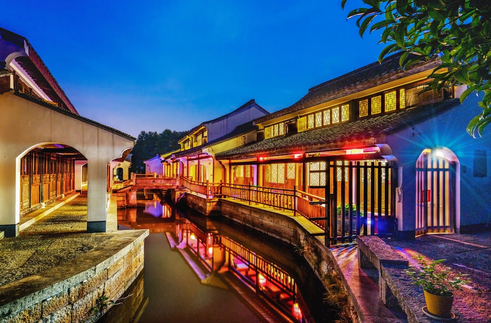 Lanting Yishi Inn