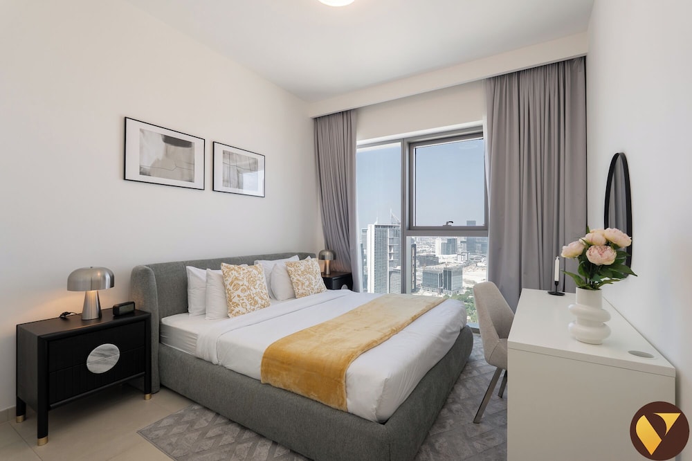 Downtown with Direct Access to Dubai Mal