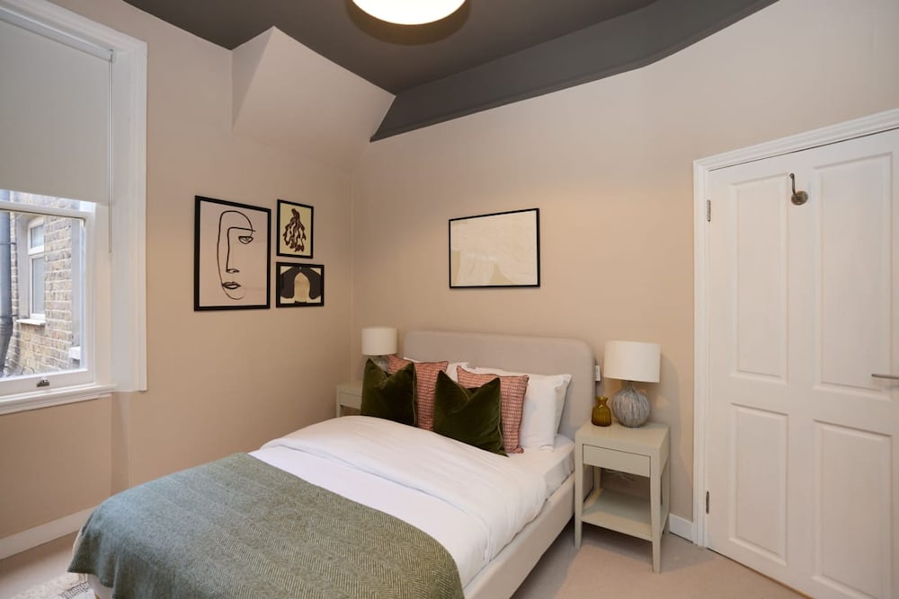 The Maida Hill Hideout - 2bdr Flat With Courtyard