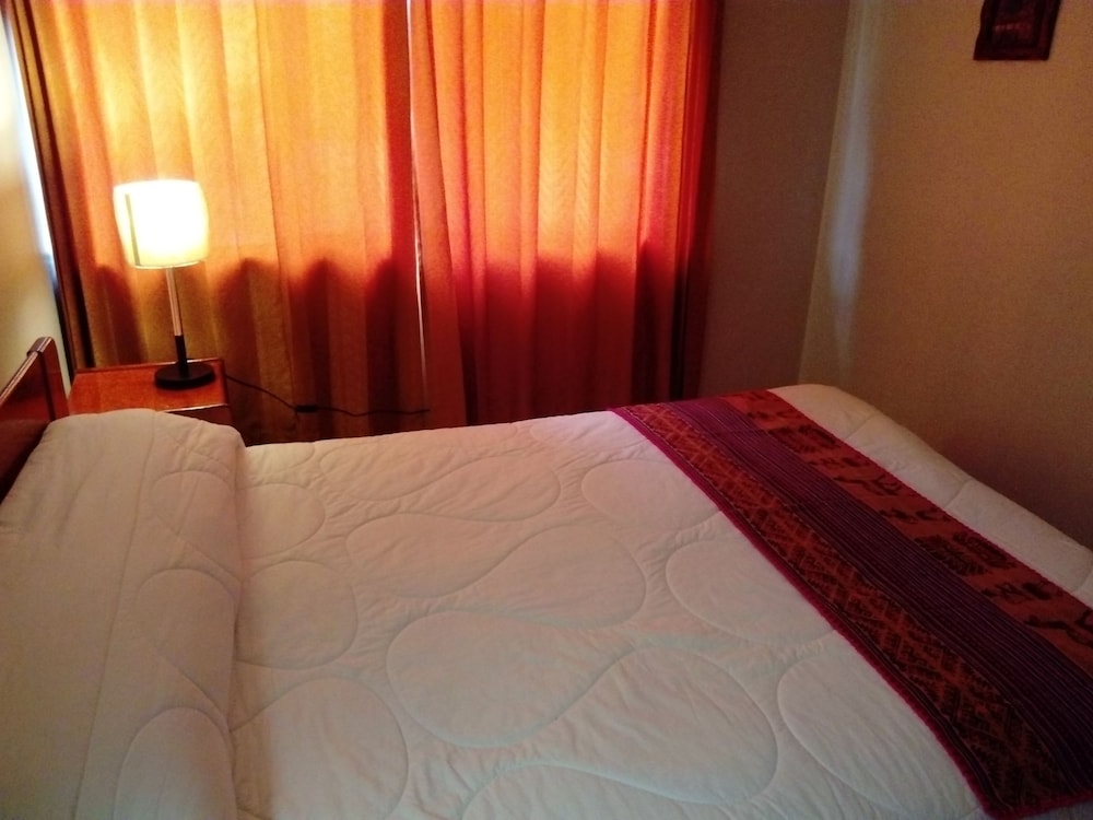 Hospedaje Keros Bed & Breakfast