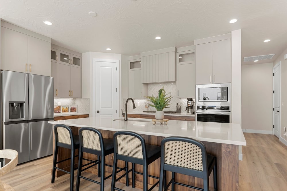 Starlight Sanctuary 4 Bedroom Townhouse
