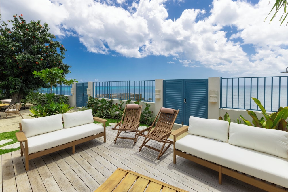 Kaiso Beachfront Villa