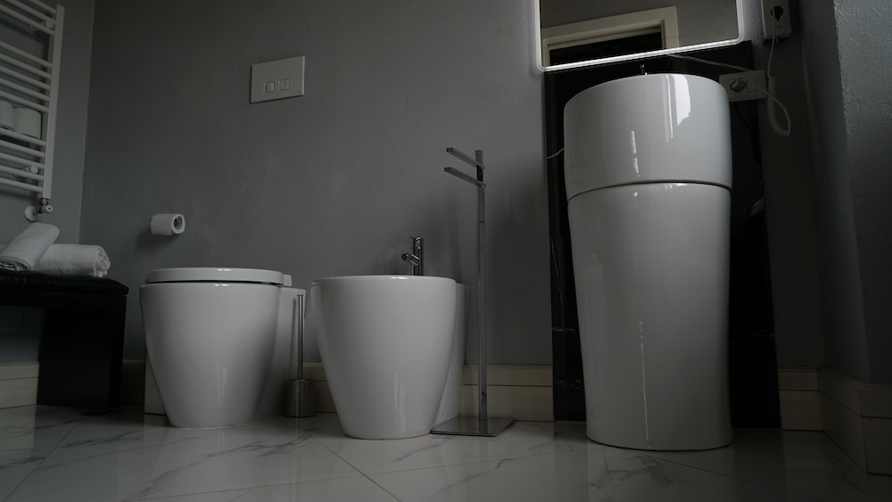 Rhome Luxury suite