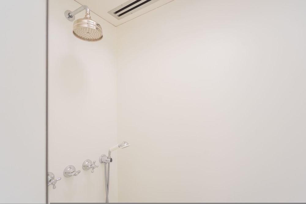 Viav by Rent All Como
