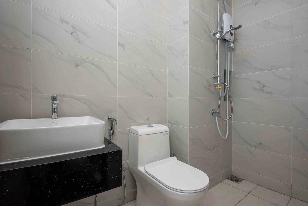2BR Apt Space Residency Near KSL CIQ JB