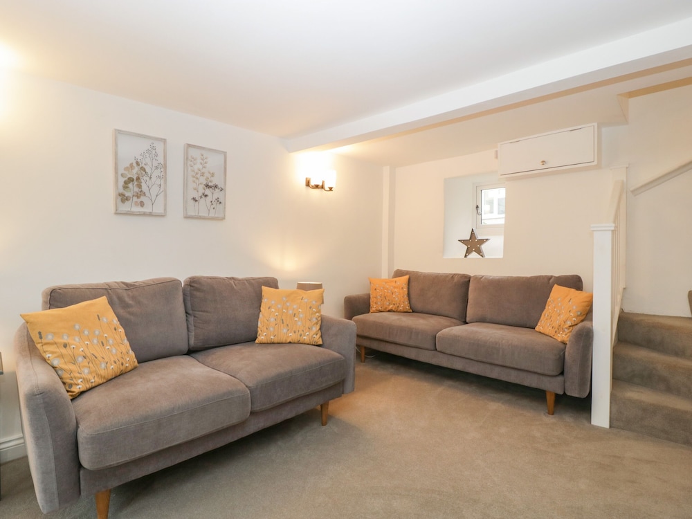 Honeypot Cottage